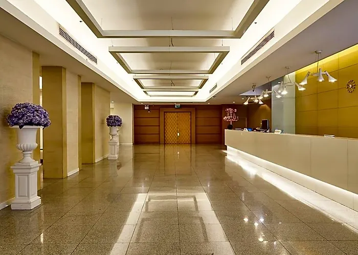 Hotel Baiyoke